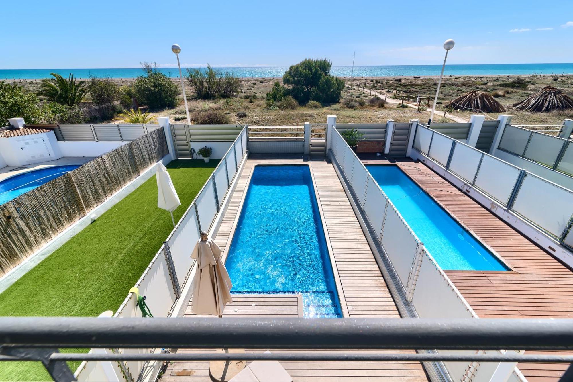 شقة Casa Frente Al Mar Con Piscina Privada ساغونتو المظهر الخارجي الصورة
